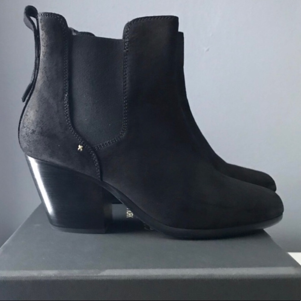 Rag & Bone Devon black waxy boot size 7*